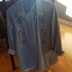 Forever 21 Embroidered Denim Shirt L